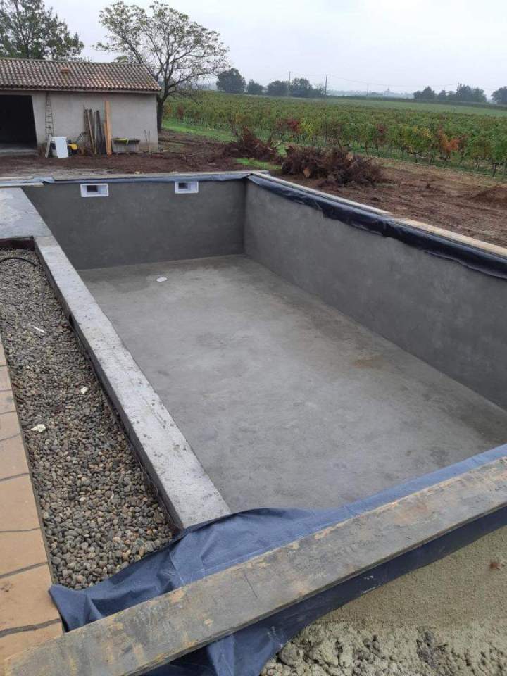 Installation piscine enterrée Tournon-sur-Rhône