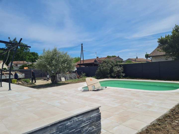 Pavage plage de piscine Tournon-sur-Rhône