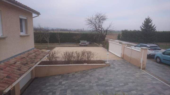 Aménagement entrée de garage Tournon-sur-Rhône